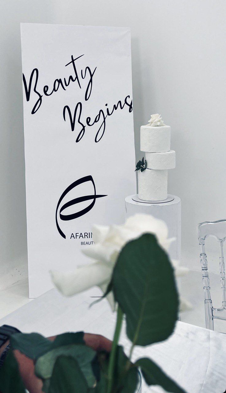 آفرینش، Beauty Begins